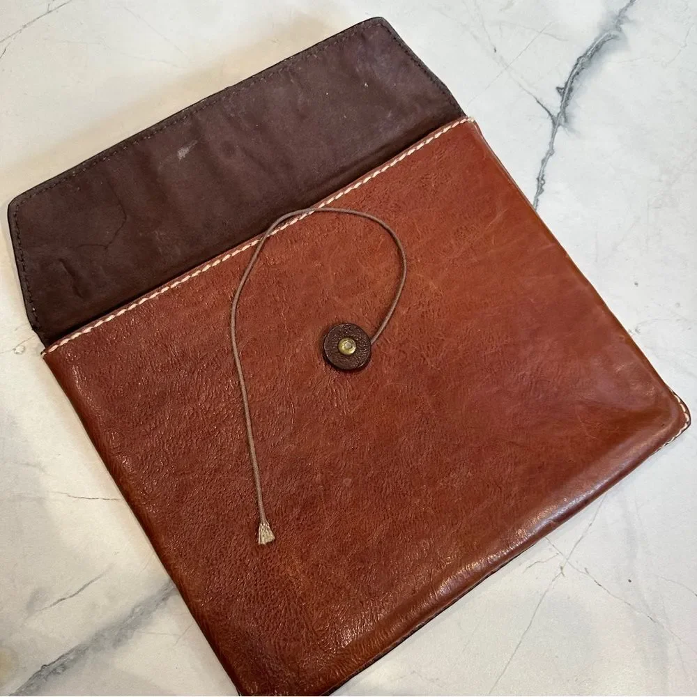 Fossil | vintage Brown Leather tech pouch